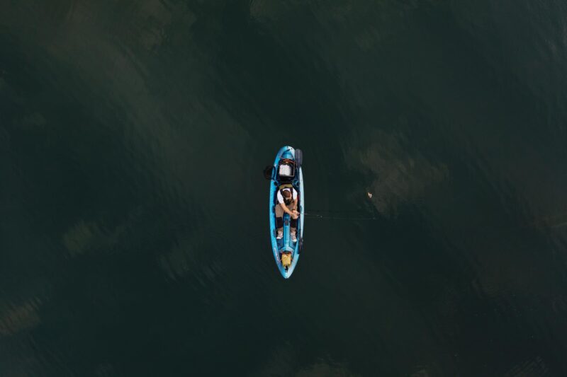 Pelican Sentinel 100XP Angler Kayak – Sit-On-Top Fishing Kayak with ERGOCAST™ XP Seat & Twin-Arched Multi-Chine Hull (44.5 lb, Granite) - Image 7